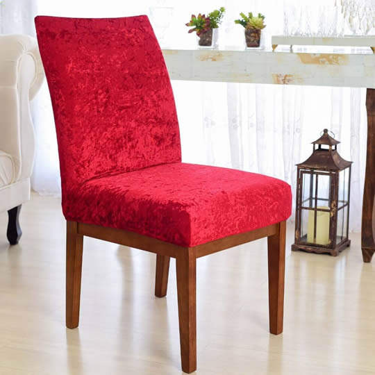 capa de cadeira vermelha