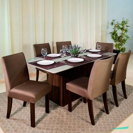 conjunto de jantar com capas para cadeiras estofadas na cor chocolate