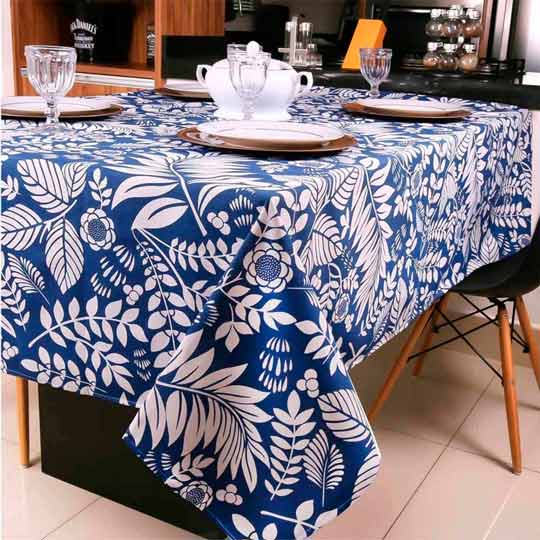 toalha de mesa azul
