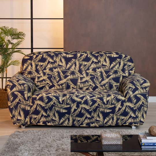 capa de sofá estampada com fundo azul